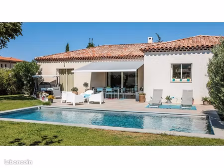 maison 5 pièces 105 m²