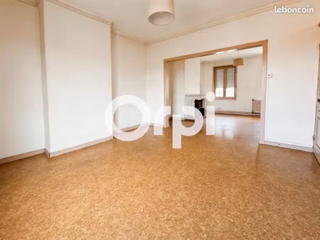 appartement 3 pièces 125 m²