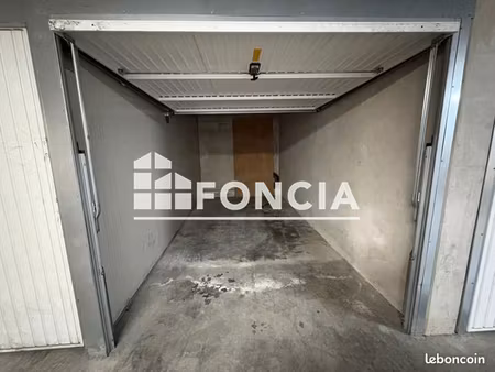 parking 12 m² cannes