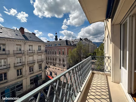 appartement 3 pièces 96 m²