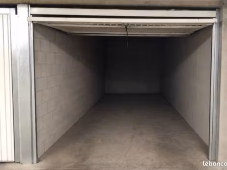 garage sous-sol 10m borny