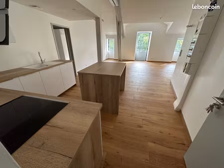 appartement 3 pièces 90 m² centre-ville de saintes, rive gauche quai palissy