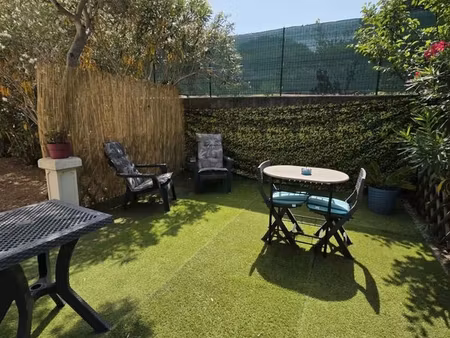 location studio meublé