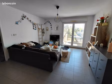 t2 46 m² – bourg de saint-herblain – balcon, parking + 2 caves