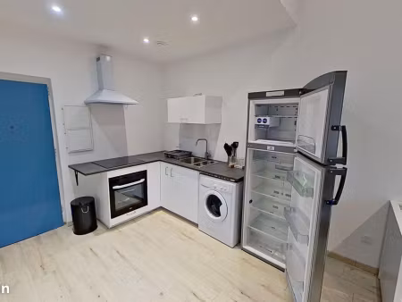studio 2 pièces 25 m²