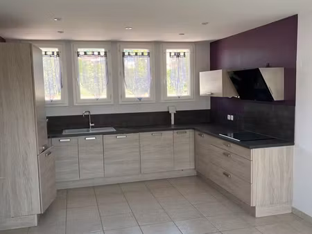 location 64 m² f4 montereau