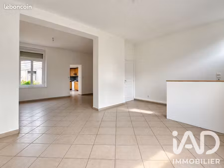 maison 3 pièces 82 m²