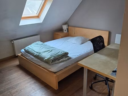 offre coliving - pour étudiants et jeunes actifs à roubaix proche des écoles