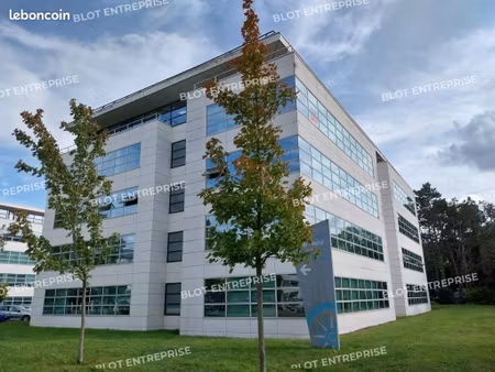 bureaux 164 m²