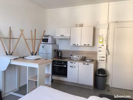 studio 1 pièce 21 m²