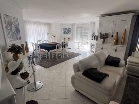 maison 6 pièces 185 m²