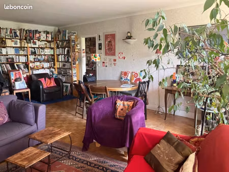 sous location montreuil juillet/aout