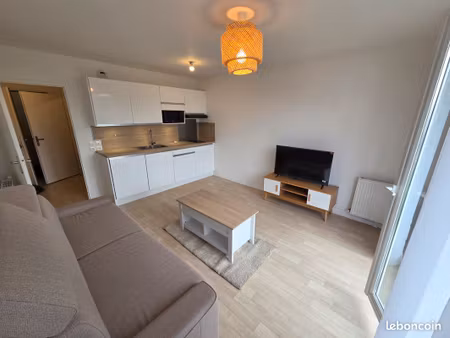 studio meublé 26 m² rénové – parking – ascenseur – vue essonne