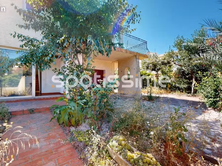 villa 4 pièces 106 m²