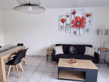 appartement t2 - 49m² avec cave et garage (libre le 17/08/026)