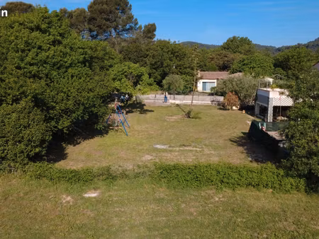 terrain 501 m² la motte
