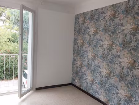 location t3 la garde