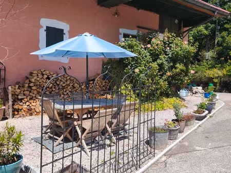 ancienne maison de village en pierre de 160 m² entièrement rénovée