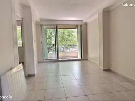 appartement t4 lumineux de 69 m² avec parking – quartier bon secours