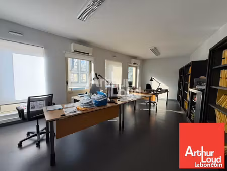 bureaux 211 m² poitiers