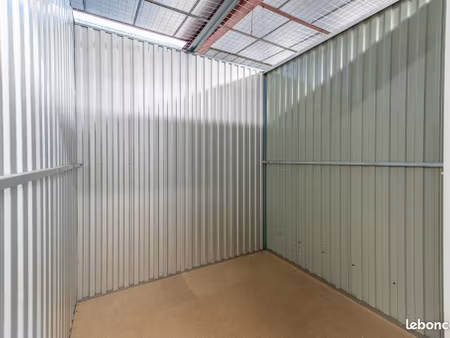 garage/box 4 m² chelles