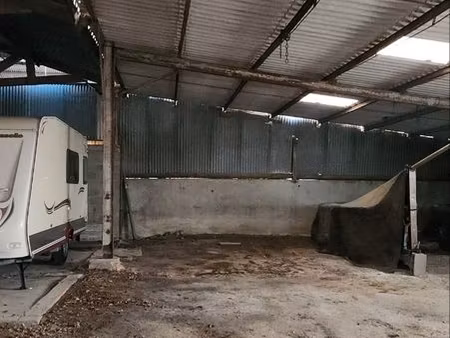 parking caravane camping-car petit bateaux