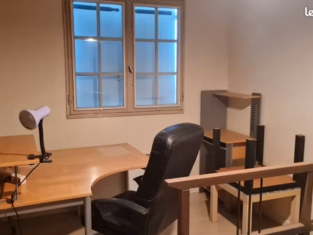 chambre meublee