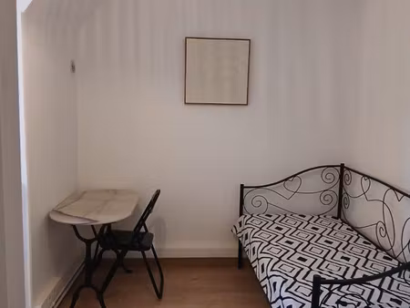 studio meublé