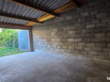box / garde meubles - 23m2, 65m3, hyper centre . idéal aussi motos velos scooter voiture a