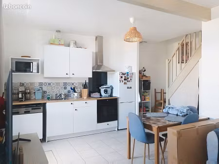 maison t3 jardinet parking