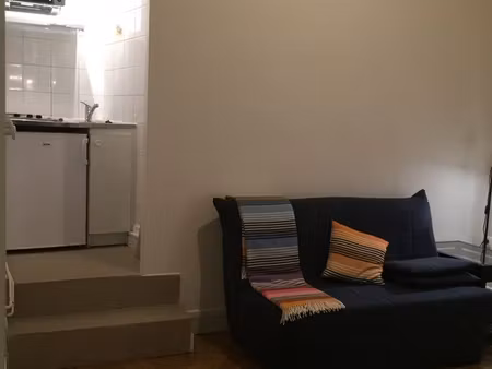 location grand studio meuble