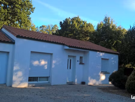 maison a louer geneston