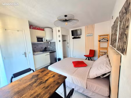 studio bail mobilité / vue mer
