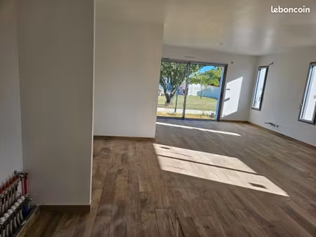 maison neuve 3 ch avec garage proche commodités
