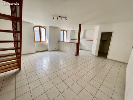 appartement 3 pièces 75 m²