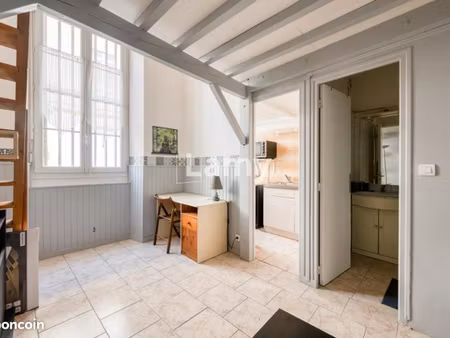 appartement 1 pièce 18 m²