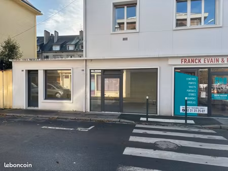 local commercial a louer