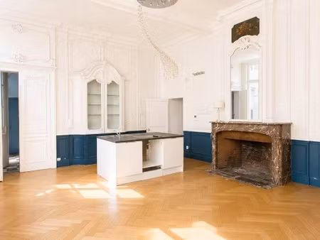appartement 2 pièces 54 m²