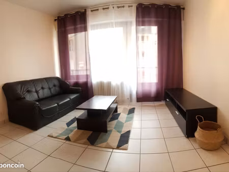 appartement t2 meublé de 48m2