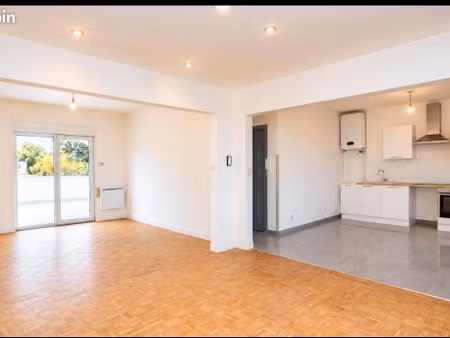 t3 de 73 m² avec terrasse de 22 m² et parking – bruay-sur-l’escaut