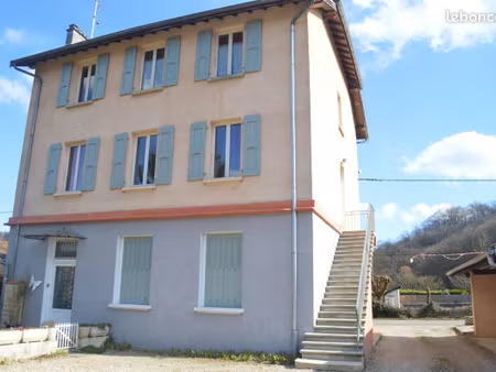 grand 53 m2 salon cuisine 1 chambre