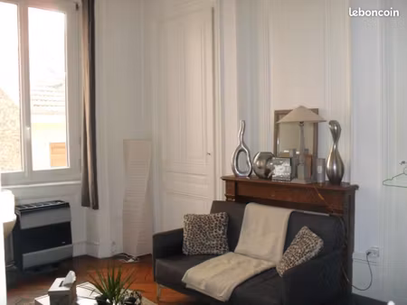 studio 1 pièce 29 m²