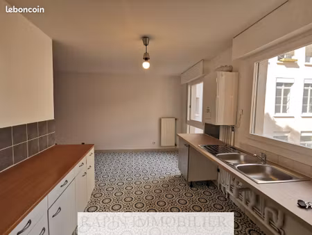 appartement 3 pièces 80 m²