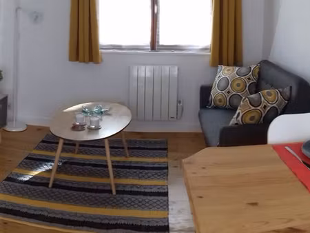 maison de ville en meublé quartier st hilaire proche chu 2 chambres