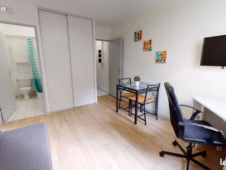 appartement 1 pièce 18,30m² étage 1