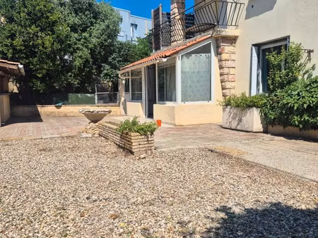 vends maison a montfavet avec piscine