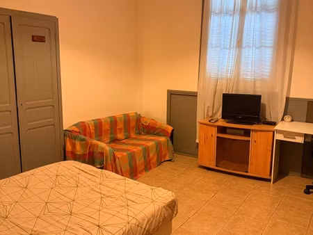 f2 centre ville bastia