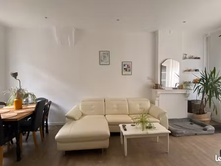 maison de ville - t4 - 80m2 - 1050