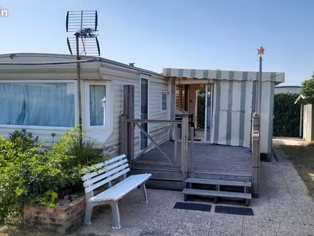 mobil home avec parcelle de terrain 247 m2