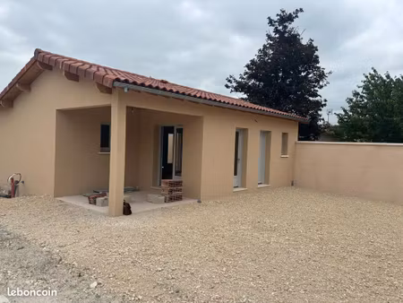 maison neuve 2 chambres – 600 m² de terrain – chalais